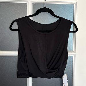 FABLETICS cropped twisted tank